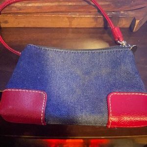 Liz Claiborne wristlet